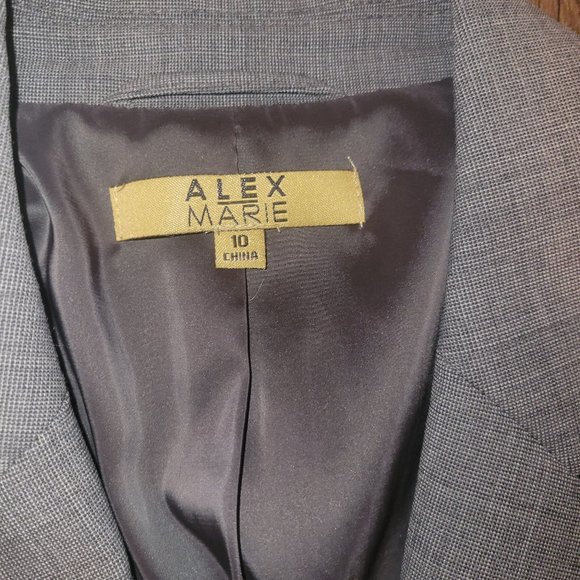 NWT Wool Blazer & Skirt Suit Jacket Size 10 Skirt size 6 - Picture 14 of 16